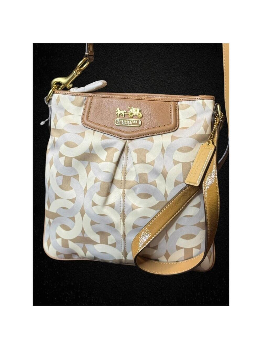Coach Madison Signature Op Art Crossbody (Style 43316) NWOT Tan/Silver - Picture 2 of 9